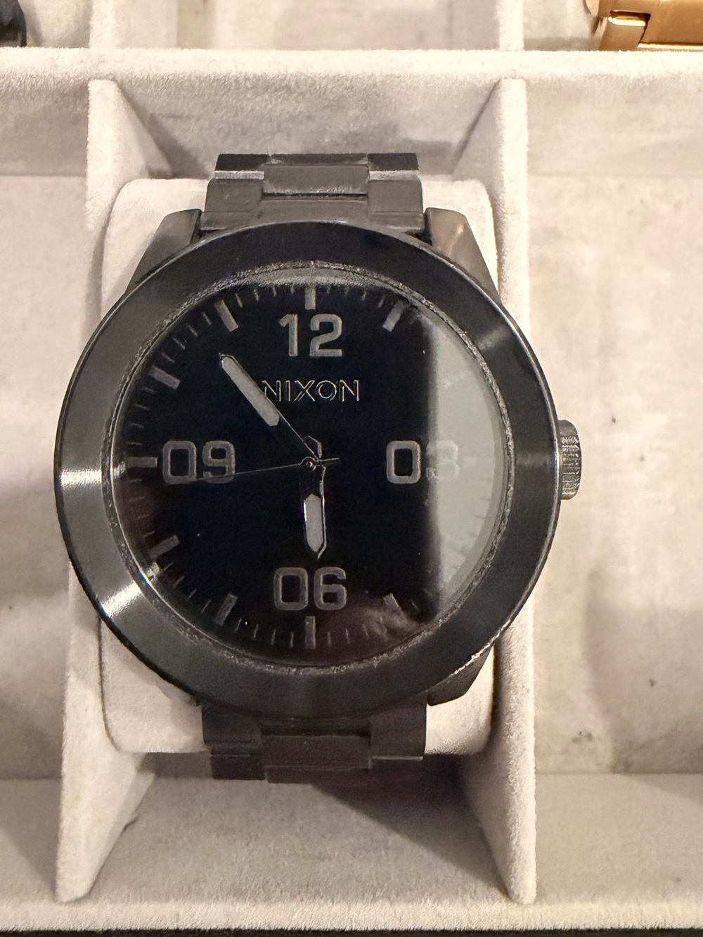 Nixon Men's Black Dial Gunmetal Bracelet Watch